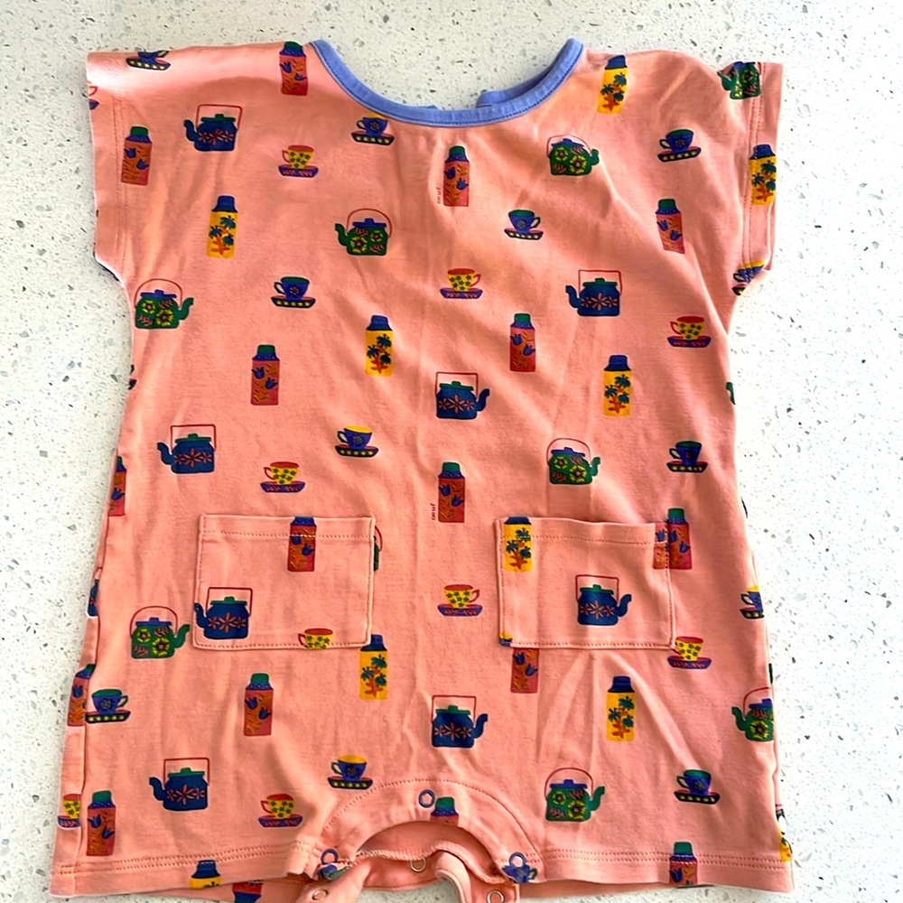 Oeuf Romper - Rose with Teapots - Excellent Condition